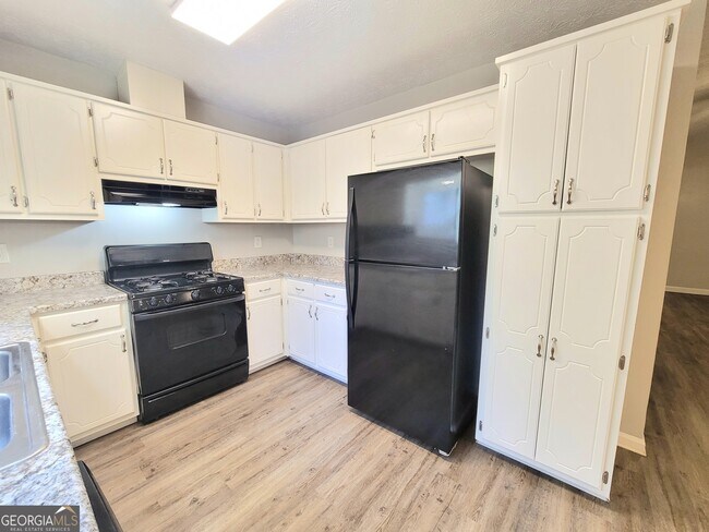 Building Photo - 10834 Sunfield Way