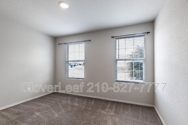 Building Photo - 547 Filibusters Trail