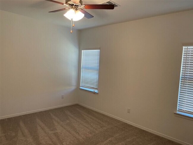 Building Photo - 25540 Northpark Palm Dr