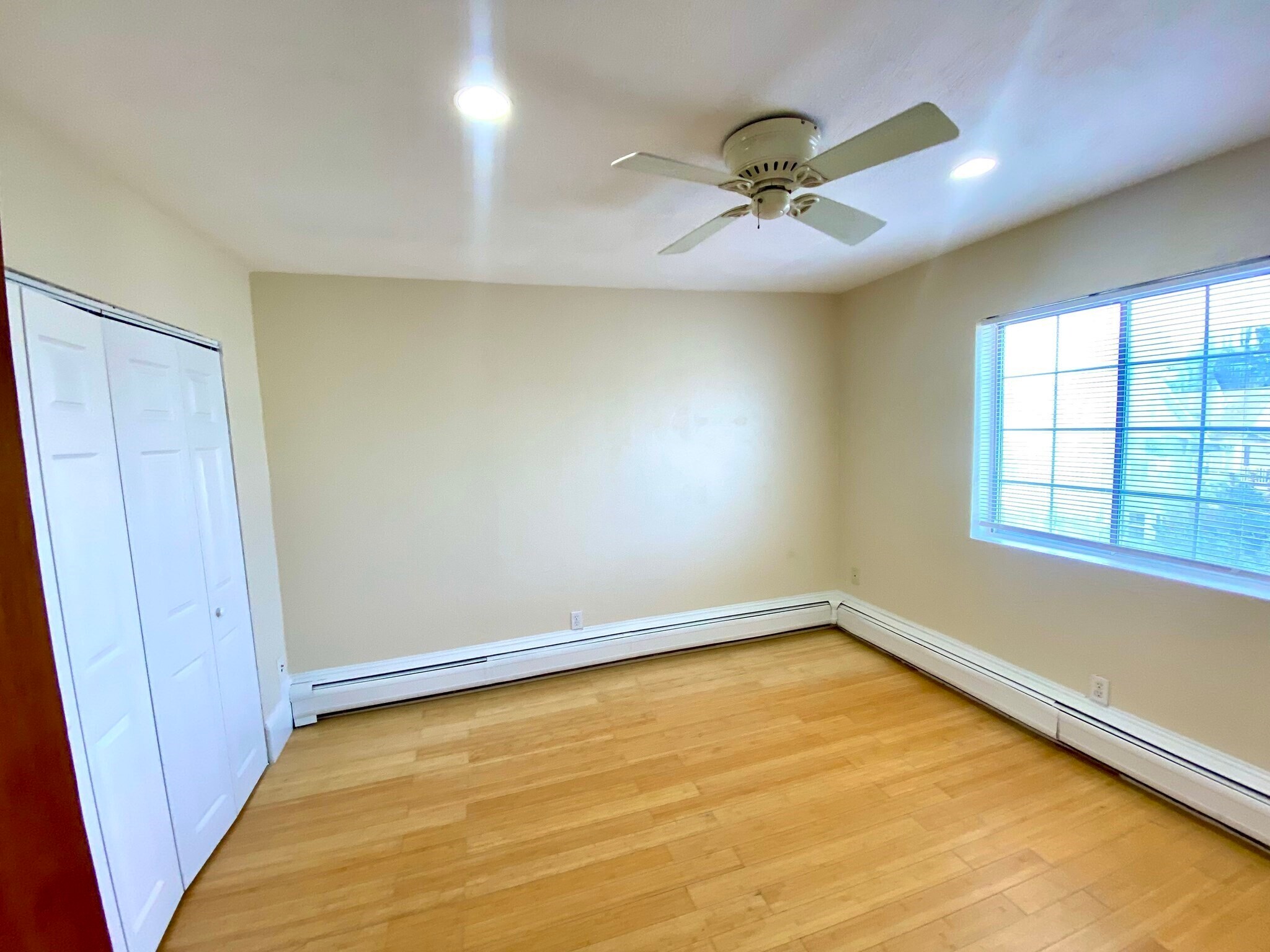 Building Photo - 9 Arthur Ter