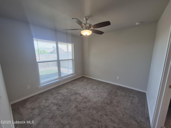 Building Photo - 14401 Avenue X