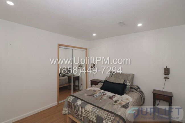 Building Photo - 4010 Imperial Dr