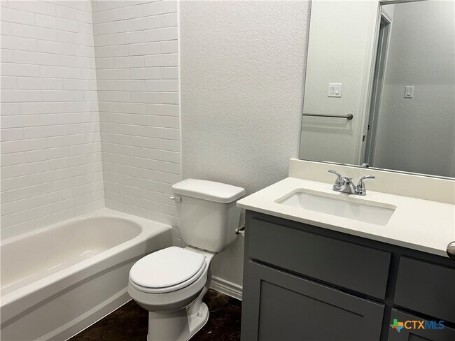 Building Photo - 315 A Riptide Dr