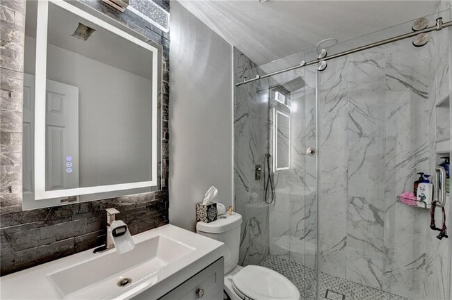 Building Photo - 4317 Holliday Rd