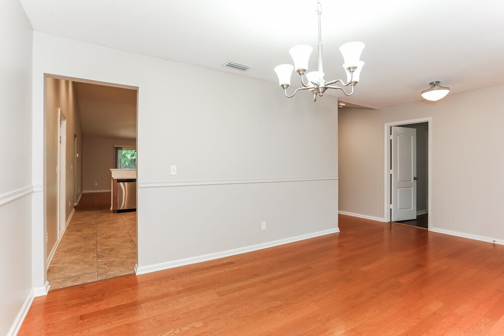 Building Photo - 14090 Crestwick Dr W