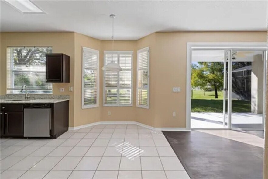 Building Photo - 14535 Lake Underhill Rd