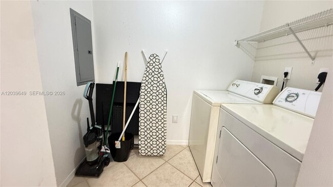 Building Photo - 6458 Emerald Dunes Dr