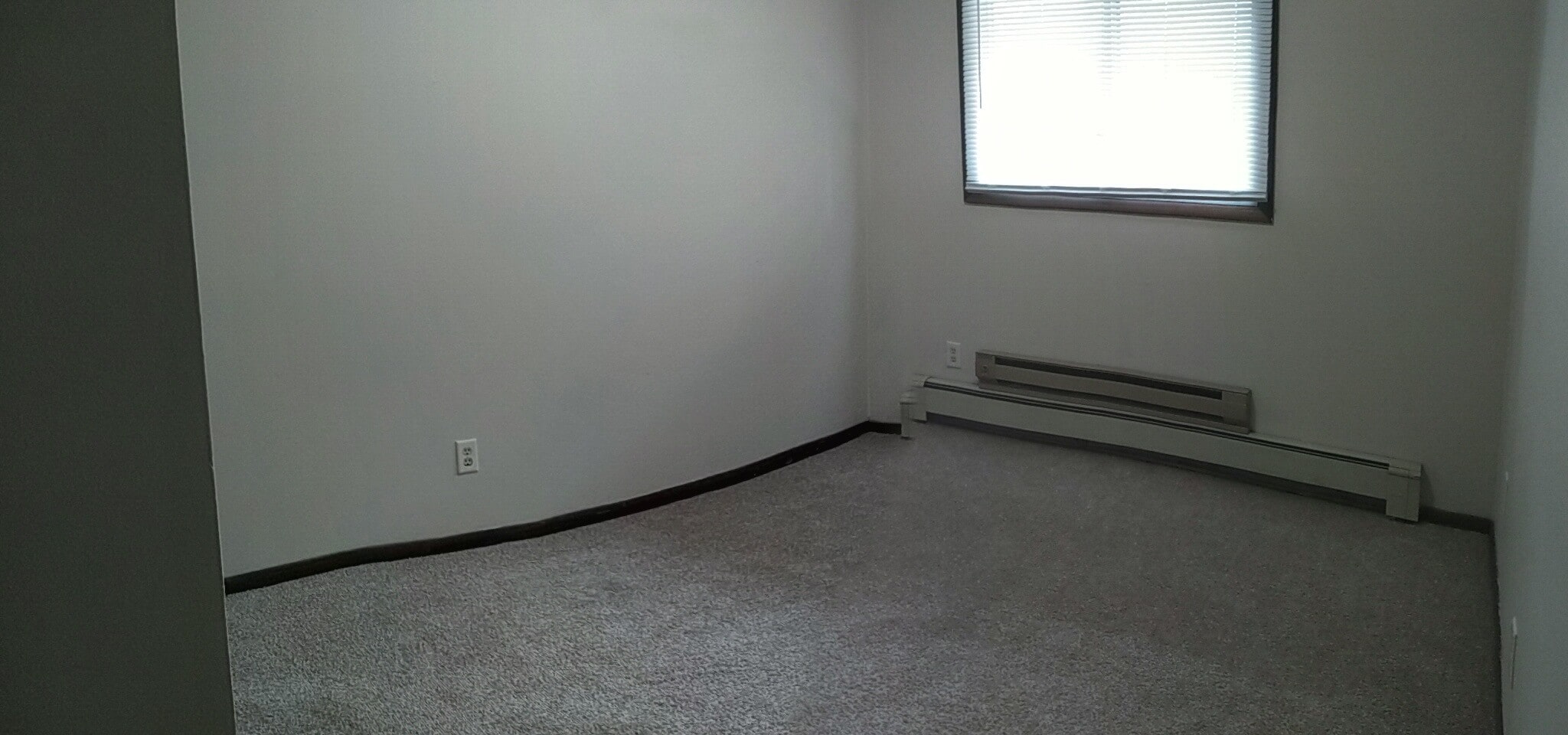 bedroom 1 - 414 10th Ave S