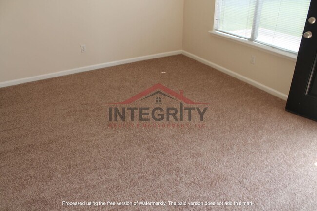 Building Photo - 3 bed/2.5 bath in Lake Asbury