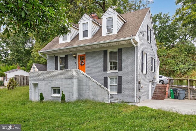 Building Photo - 9824 Old Fort Rd