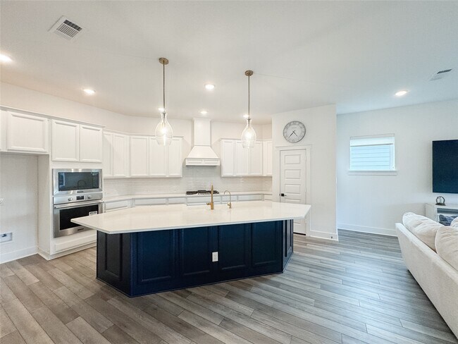 Building Photo - 15114 Prosperous Pl