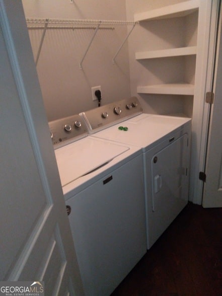 Building Photo - 10 Perimeter Summit Blvd