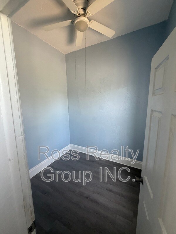 Building Photo - 108 field