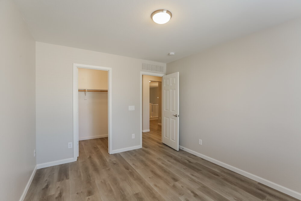 Building Photo - 3733 W Dunbar Dr