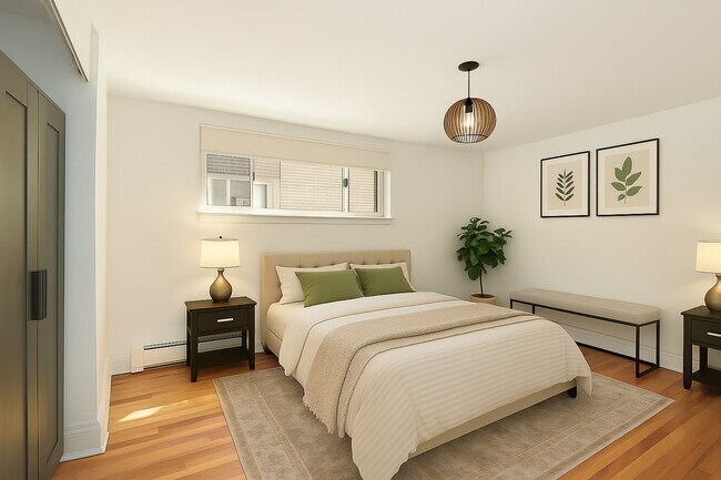 Building Photo - 2730 Central St