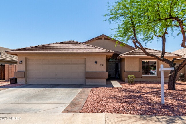 Building Photo - 16325 W Paradise Ln