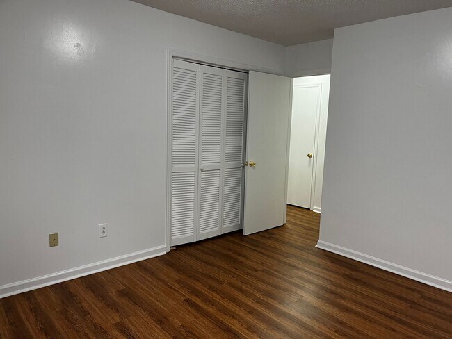 Building Photo - This Duplex is All About Location Location Location!