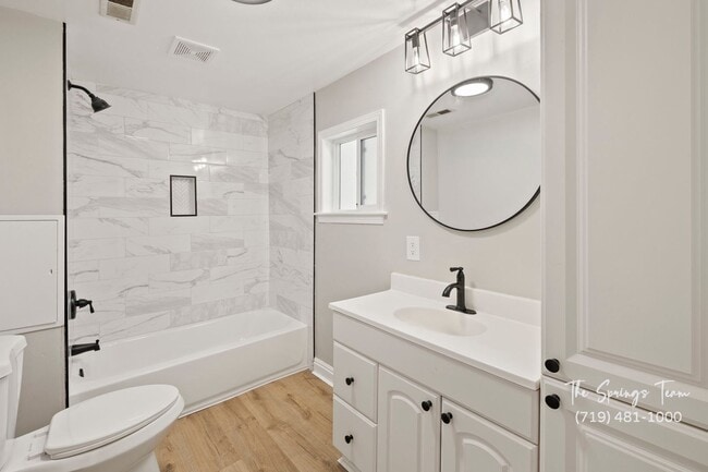 Building Photo - Charming 3 Bedroom + Office Westside Home ...