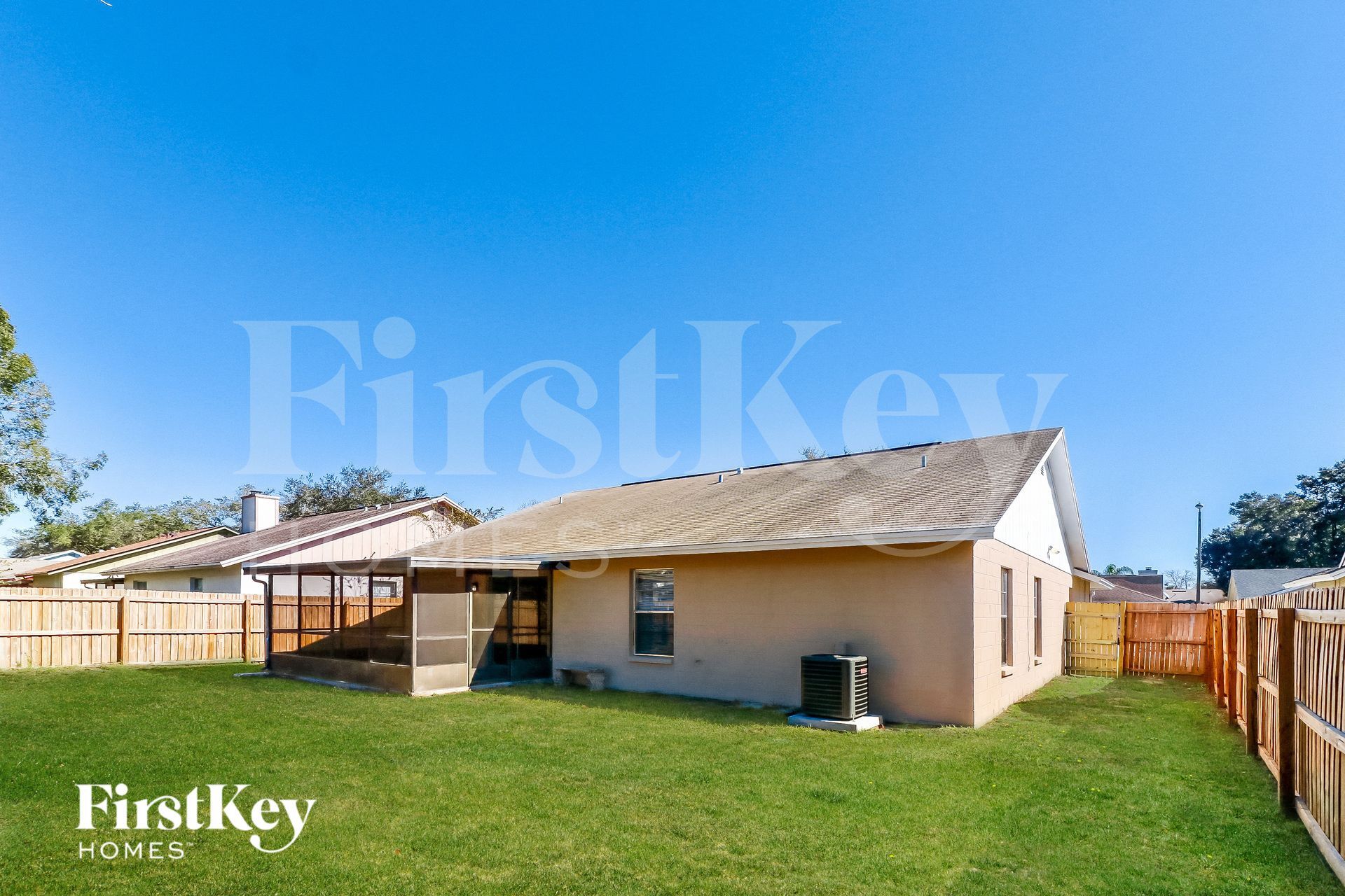 Building Photo - 1625 Gardner Dr