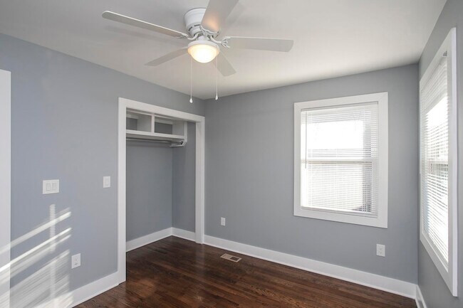 Building Photo - 1111 Westchester Dr