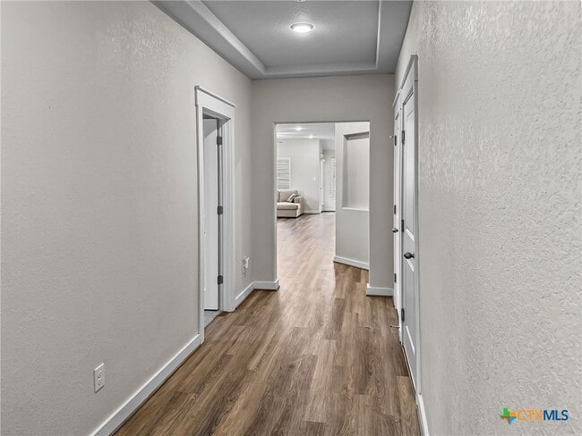 Building Photo - 916 Gray Cloud Dr