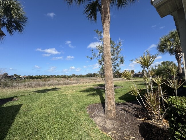 Building Photo - 462 Montelluna Dr