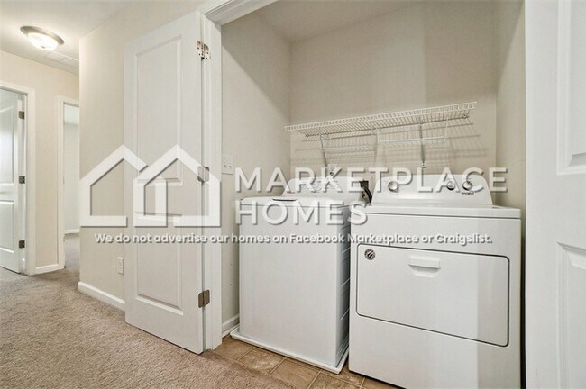 Building Photo - 6420 Mountain Home Way