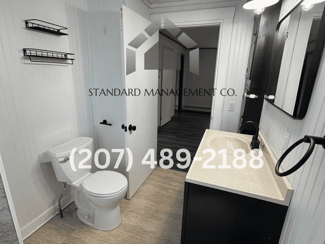 Building Photo - Well Maintained 4 Bedroom Single Family Home for Rent on Elm St, Fairfield