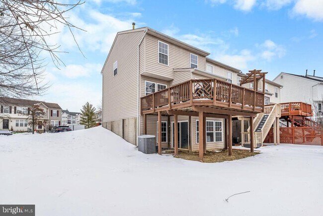 Building Photo - 7711 Cornerstone Way