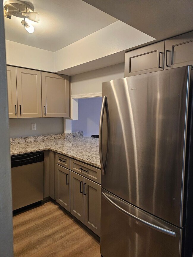 Building Photo - 1210 Stockley Gardens