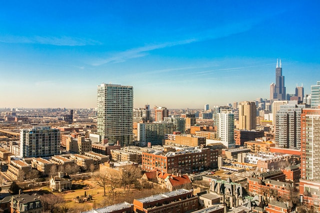 Building Photo - 1901 S Calumet Ave
