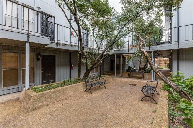 Building Photo - 4020 Holland Ave