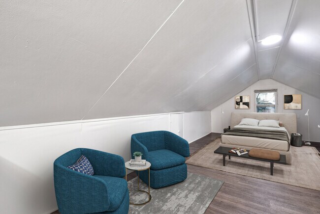 Building Photo - 401 Hylewood Ave