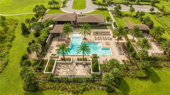 Building Photo - 8125 Graycliff Ave