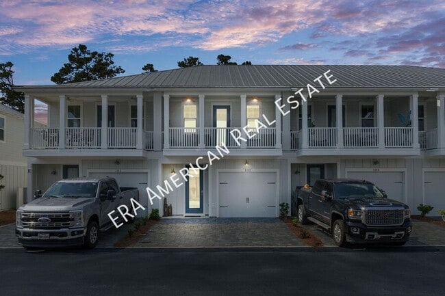 Building Photo - 4923 E County Hwy 30A