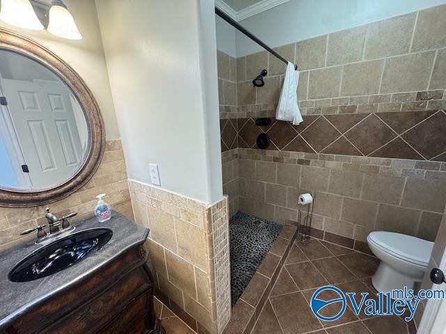 Building Photo - 492 SW Sussex Dr