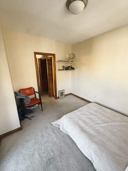 Building Photo - 5 Brewer St