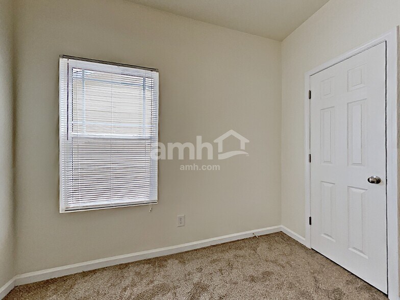 Building Photo - 4012 Haworth Pkwy