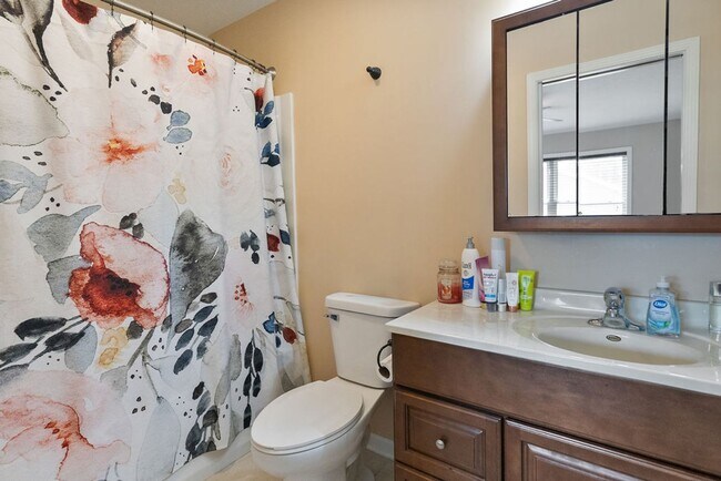 Building Photo - 2552 60th St SE