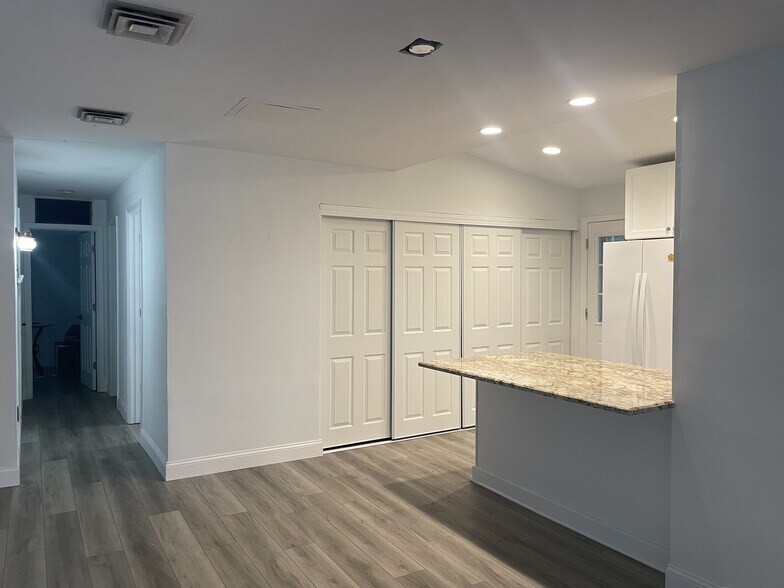 Building Photo - 2526 Trossock Ln
