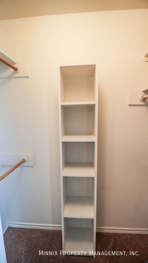 Building Photo - 912 N Bangor Ave