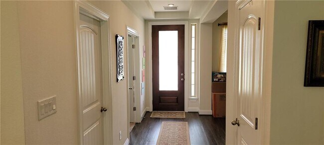 Building Photo - 2268 Hat Bender Lp