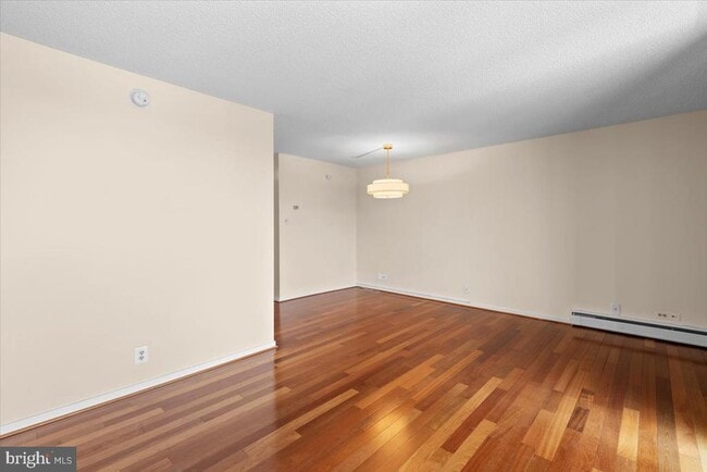 Building Photo - 1250 4th St SW