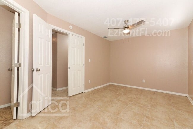 Building Photo - 127 Academy Ave