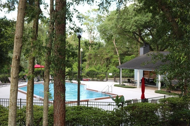 Building Photo - 151 Waterfall Way