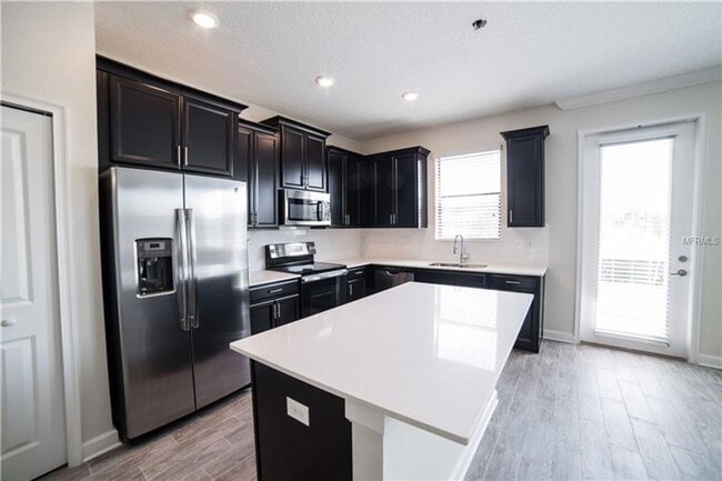 Primary Photo - Luxury style townhome for rant