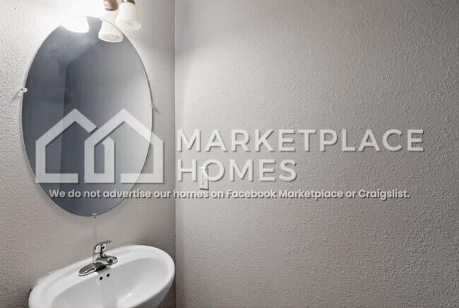 Building Photo - 29681 Westfield Dr