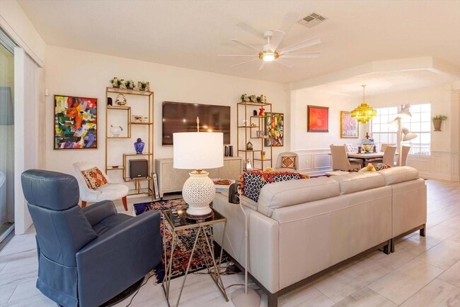 Building Photo - 8556 Vía Bella Notte