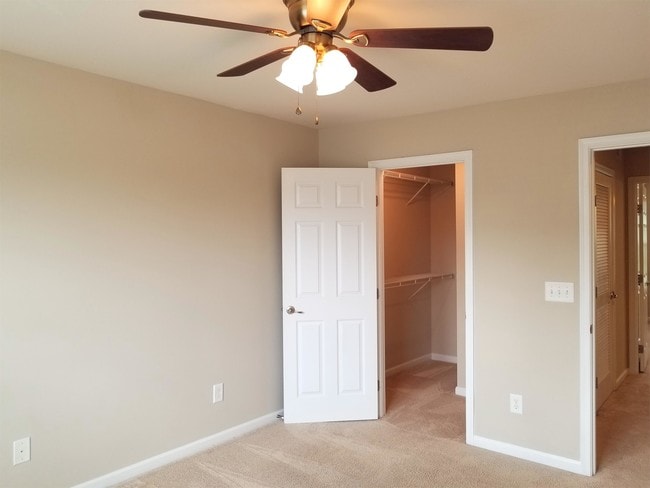 Building Photo - 506 Berry Chase Way