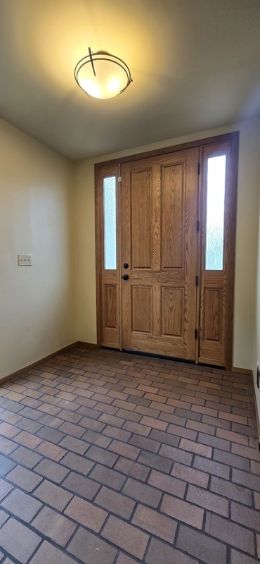 Building Photo - 3033 W Viewmont Wy W